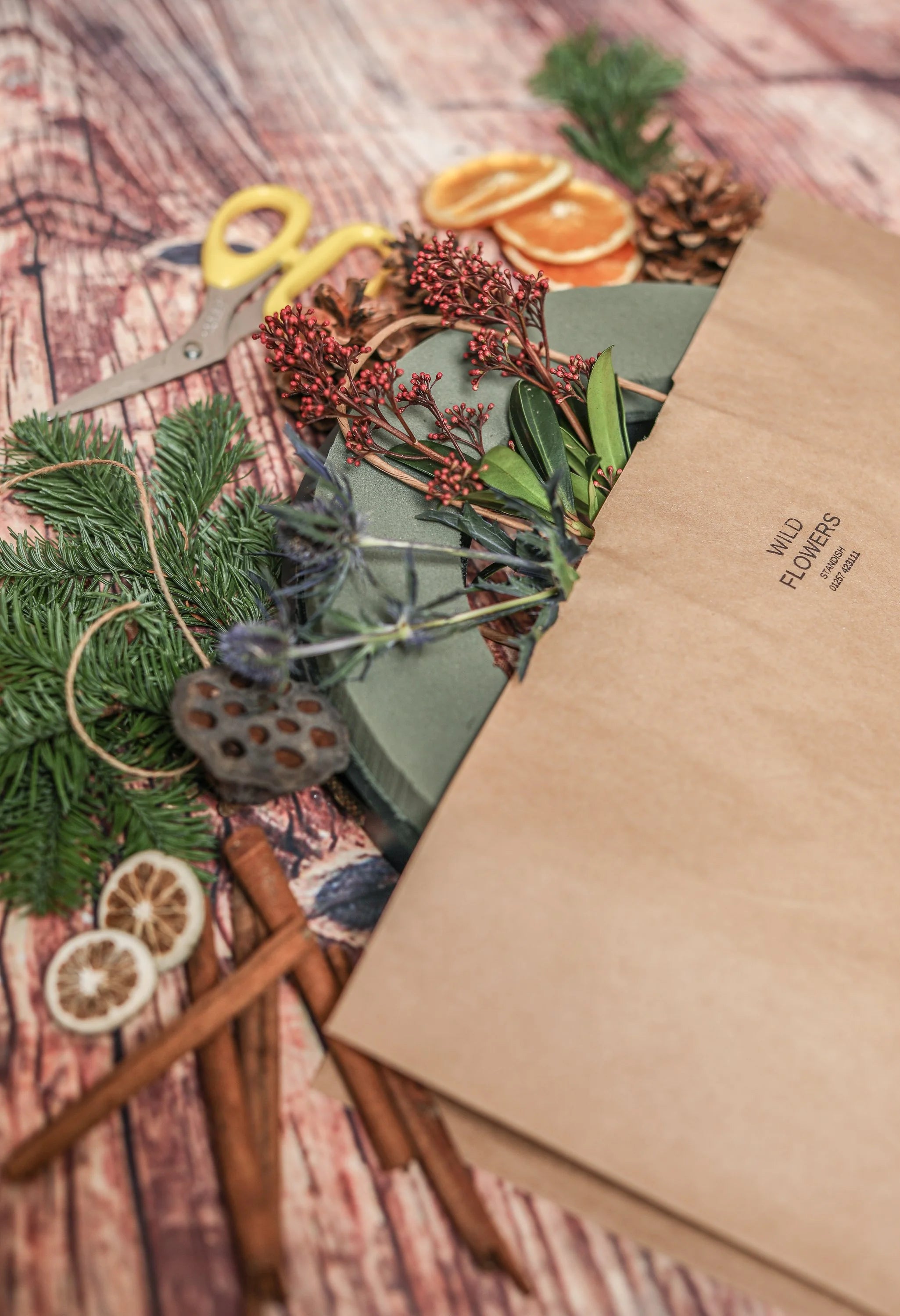 Make it at Home - Christmas Wreath Making Kit