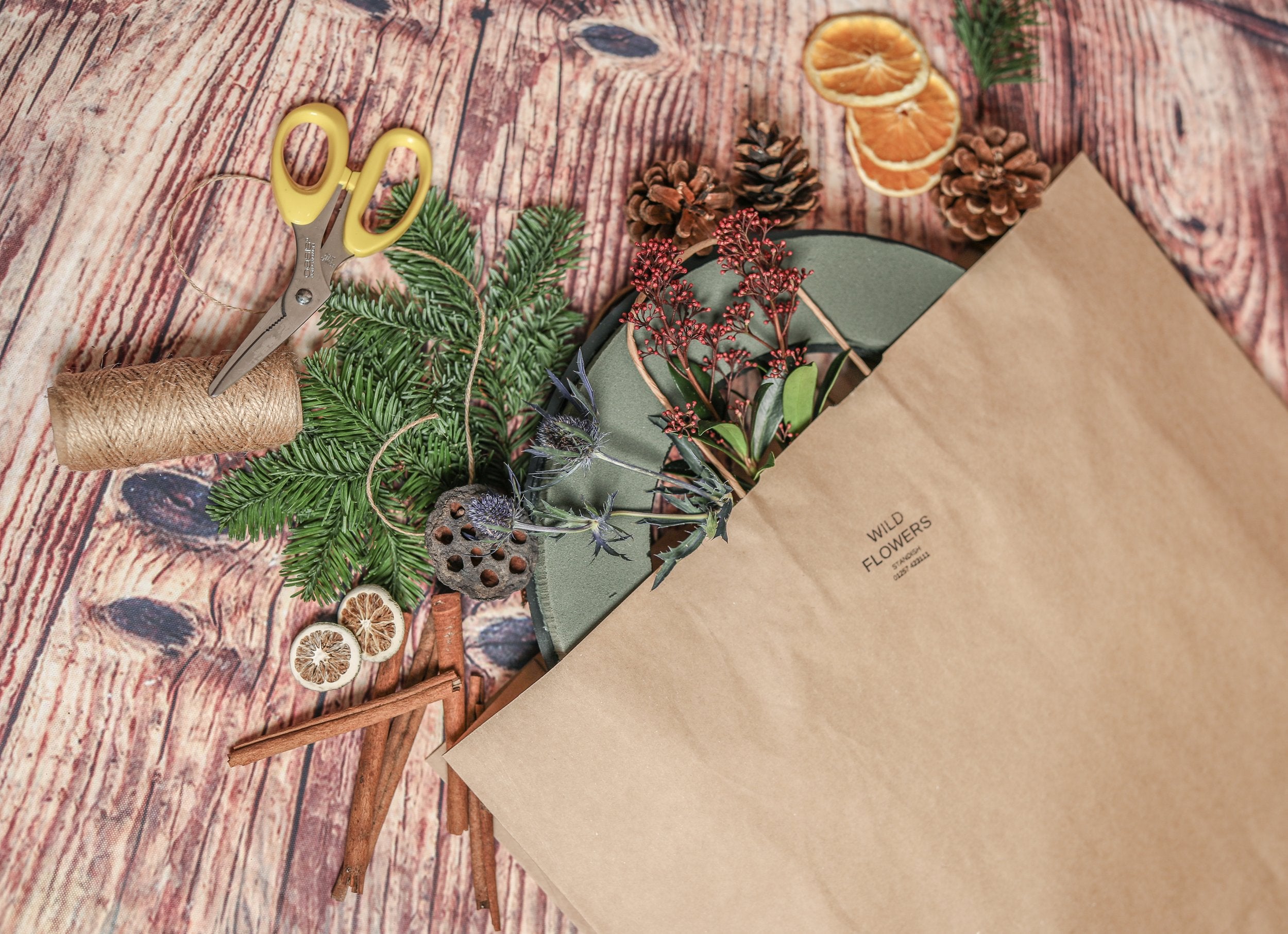 Make it at Home - Christmas Wreath Making Kit