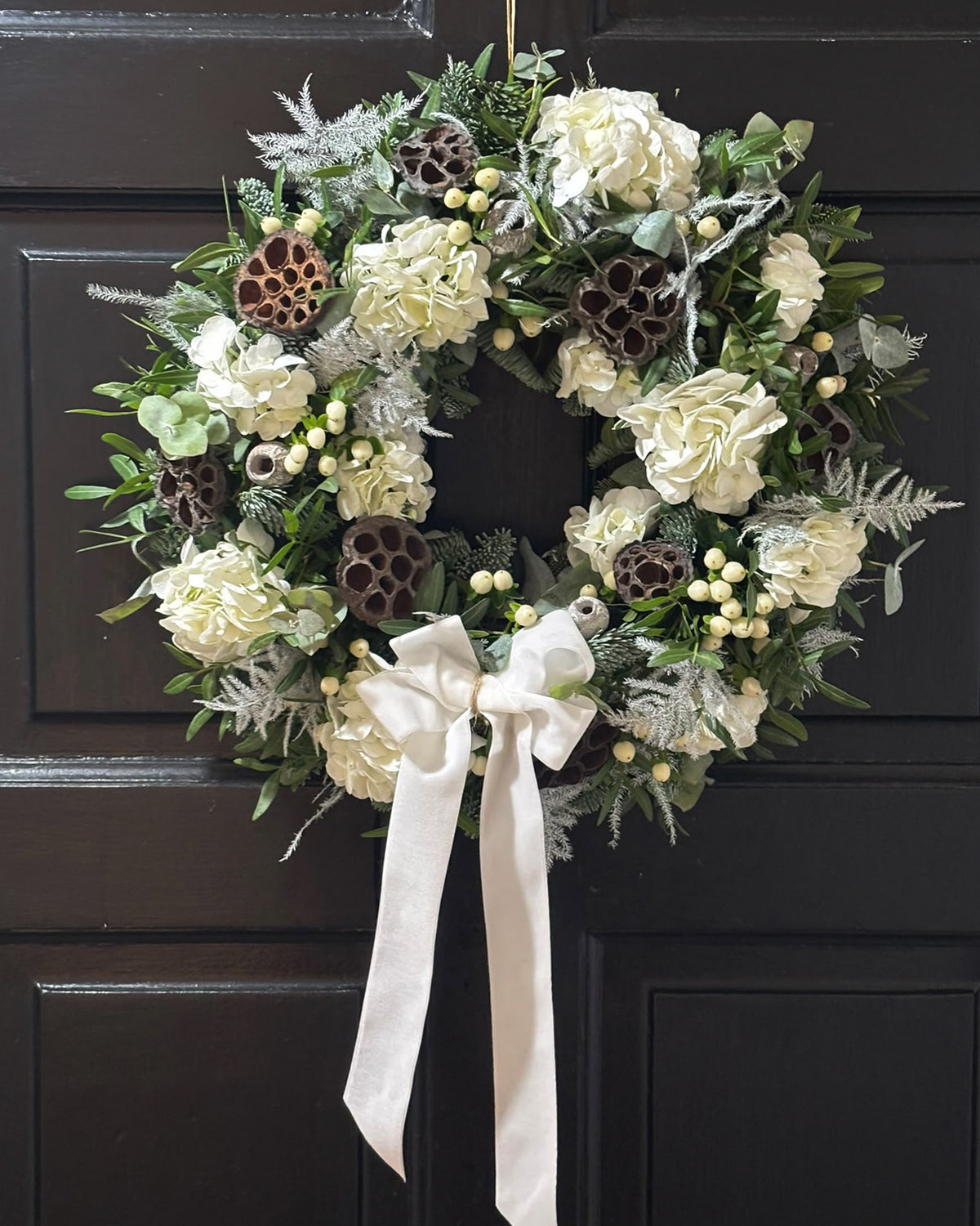 Make it at Home - Luxury Christmas Door Wreath Making Kit